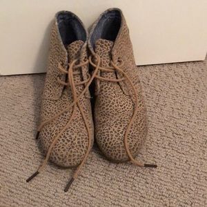 TOMS leopard print wedge booties